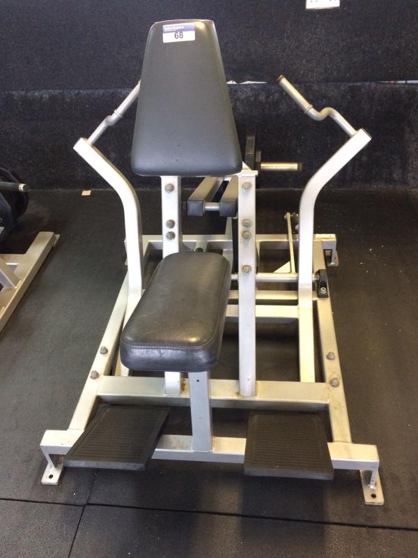 STAR TRAC Leverage Low Row Machine; Model: L3000; Serial Number ...