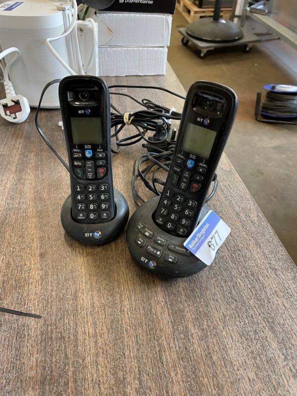 BT 3570 Trio Cordless Phone with Answering Machine (Renewed)