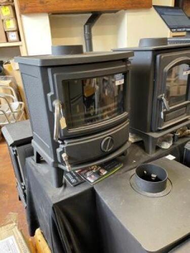 NEWMAN Stoven Kensington SE Wood Burning Stove and Oven; Overall Dimensions: 570mm (H) x 450mm (W) x 400mm (D)