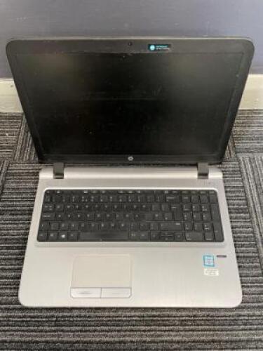 HEWLETT-PACKARD ProBook 450 G3 Laptop Computer with Charger; Specification: GenuineIntel, Intel(R) Core(TM) i5-6200U CPU @ 2.30GHz, Cores: 2, Stepping: 3, Nominal speed: 2300MHz, Max speed: 2800MHz, External Clock: 100 MHz; RAM: 4GB; Hard Drive: 128GB SA