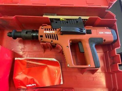 HILTI DX750I Powder Actuated Concrete Nail Gun and Case