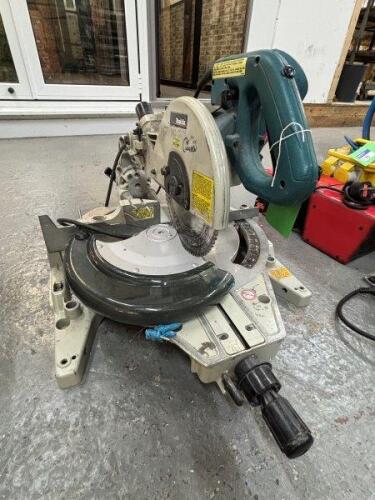 MAKITA LS1013 Sliding Compound Mitre Saw; Blade Diameter: 260mm (240v)