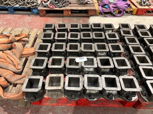 30 x 100mm Steel Concrete Testing Block Moulds