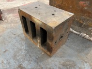 995kgs Slotted Height Block (URN 41)