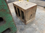 995kgs Slotted Height Block (URN 41) - 3