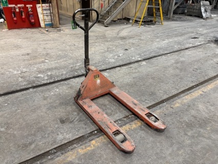 CHADWICK HANDLING Wide Body Pallet Truck (URN 43)