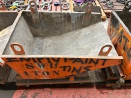 400L Forklift Attachment Tipping Skip; 1 Tonne Capacity (URN 57) - 4