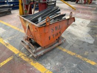 400L Forklift Attachment Tipping Skip; 1 Tonne Capacity (URN 62) - 3