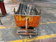 400L Forklift Attachment Tipping Skip; 1 Tonne Capacity (URN 62) - 4