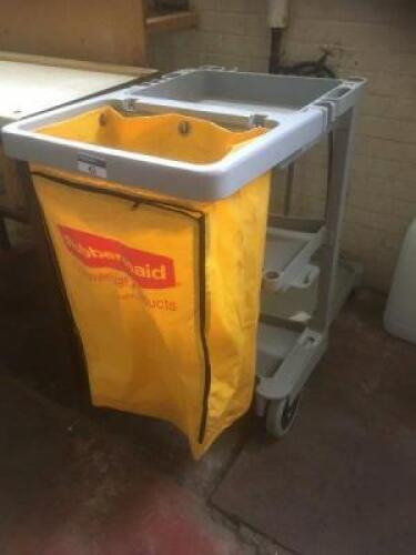 RUBBERMAID Sanitation Trolley