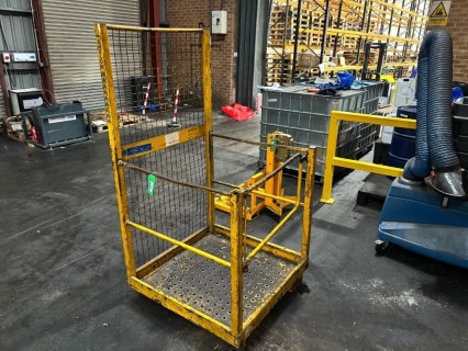 ADVANCED HANDLING 2 Person Access Cage, Dimensions 1000mm (w) x 1000mm (w) x 1900mm (h)