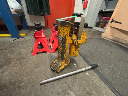 5 Tons Hydraulic Toe Jack