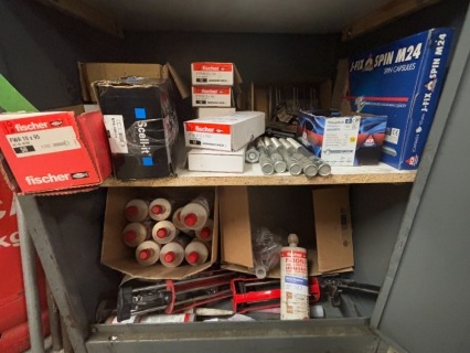 Contents to Two Shelves to include Various Mechanical and Chemical Anchor Fixings by SCELL IT, FISHER and JCP (see Description and Photographs for further Information)