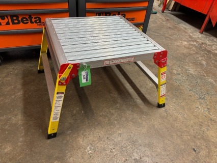 EXCEL 150kgs Foldable Working Platform