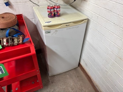 WHIRLPOOL Under Counter Fridge