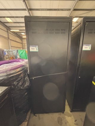 Heavy Duty Steel Server Cabinet