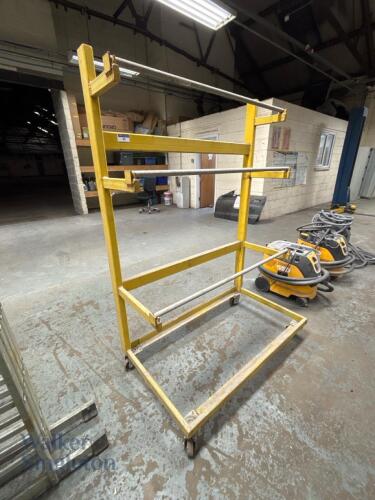 Mobile Rail Dispensing Rack