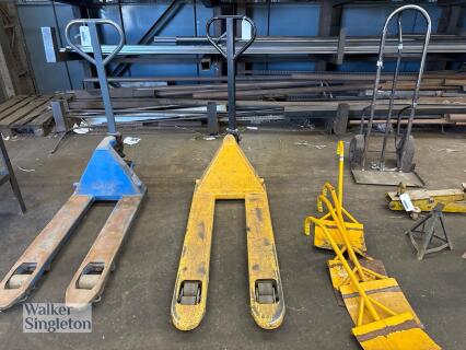 2500kgs Pallet truck