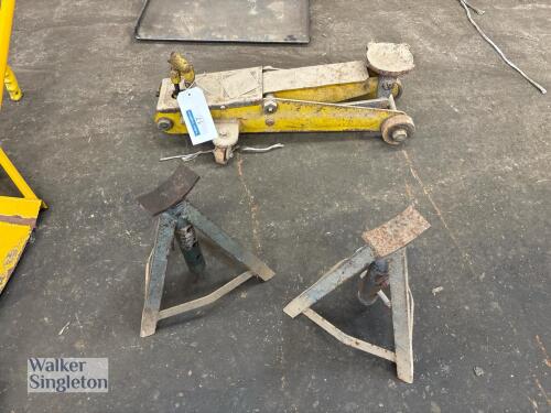 Trolley Jack & a pair of axle stands