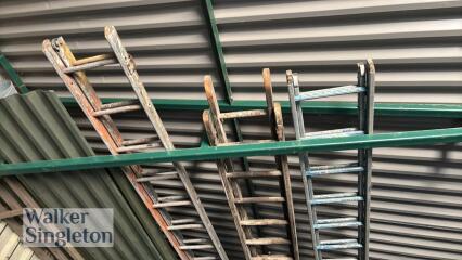 2 x 18 rung aluminium extendable ladders & x1 14 rung timber ladder