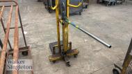 Mobile hydraulic stacker truck - 6