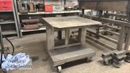 3 x adjustable height working trolleys - 4