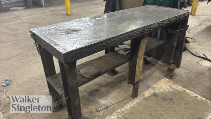 1.68m x 0.61m heavy duty metal welding bench