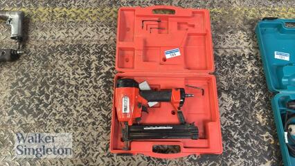 TACWISE D9040v pneumatic stapler