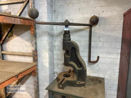 NORTON NO 4 Fly Press