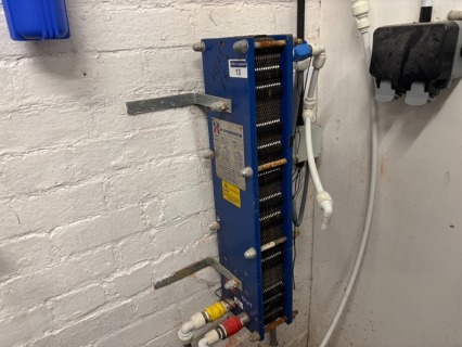 UK EXCHANGERS UKE-2A-3 Heat Exchanger with Digital Control Panel