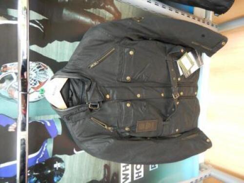 MERLIN Rowan Wax Jacket Model: N/A Colour: Black Size: M Approximate Retail Price (GBP):250 URN: WS11417