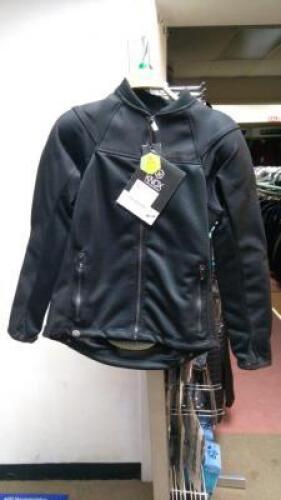 KNOX Jacket Model: Zephyr Jacket Colour: Black Size: M Approximate Retail Price (GBP):200 URN: WS13722