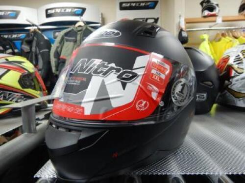 NITRO Helmet Model: N2000-VN Uno Colour: Satin Black Size: XXL Approximate Retail Price (GBP):40 URN: WS12395