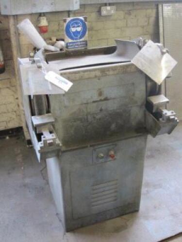 Pedestal Grinder