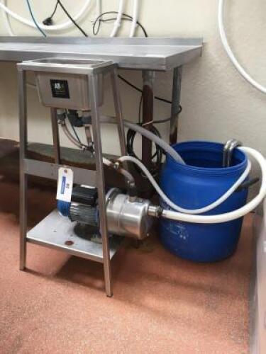 AB UK Twin Head Bottle Rinser with Pump