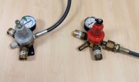 2 x Norgren CO2 Regulators with Gauge and Pressure Release Valves. For carbonated soda, soft drinks, draft beer dispensing systems. Suitable for Waterlogic WL3000 water coolers (with carbonated water dispensing function)