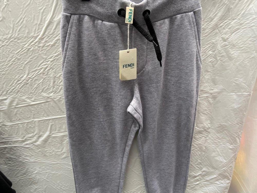 1 x FENDI Tracksuit Bottoms: Product Reference: JMF163 A4RA F0HA1