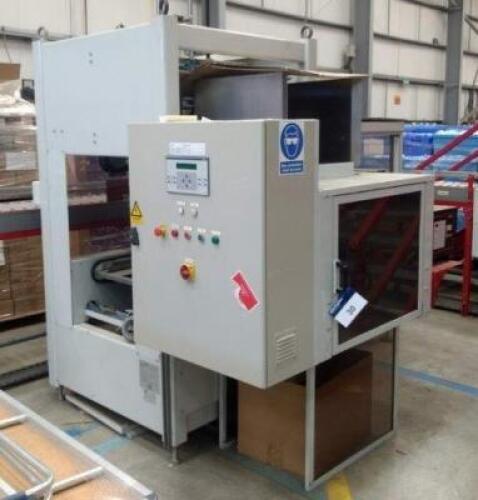 SAVOYE 60.27 Automatic Carton Lidding Machine; Year: 2004; Serial Number: 24010.F.P270; Machine Weight: 1,400KG; Output: 5kW with ITW Dynatec Dynapack Hot Melt Adhesive Applicator; Serial Number: 1761