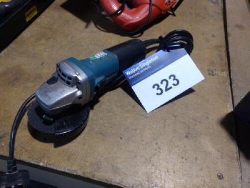 MAKITA 115mm Angle Grinder, (240v)