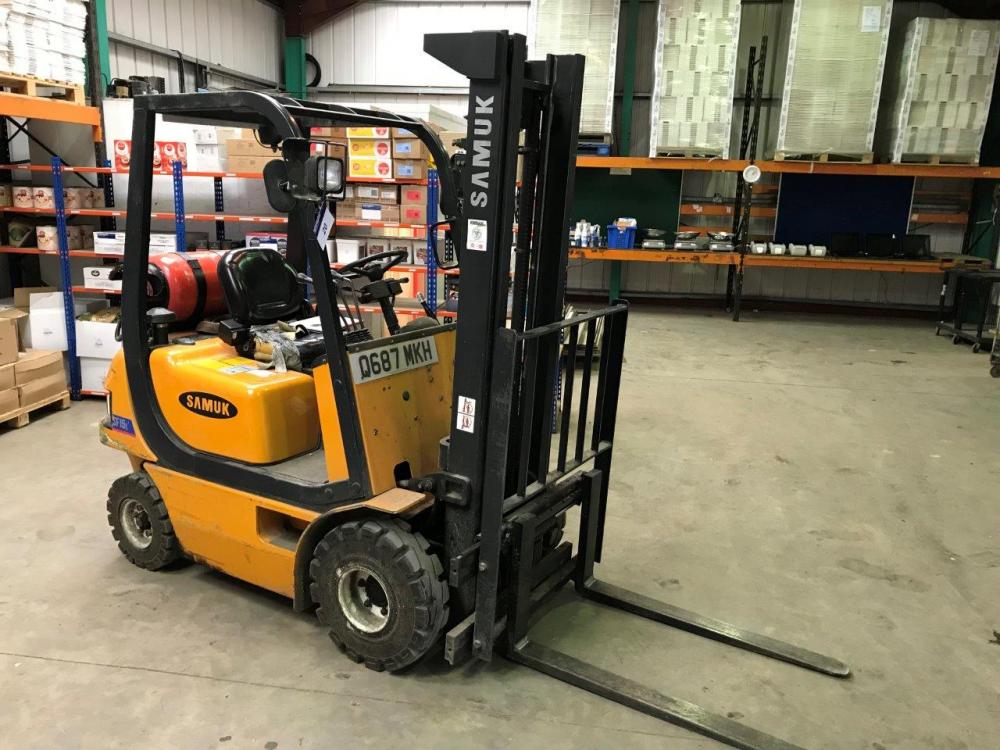 forklift year by serial number